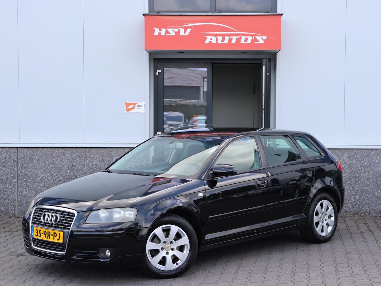 Audi A3 Sportback - 1.6 FSI Ambiente airco LM 4-deurs - AutoWereld.nl