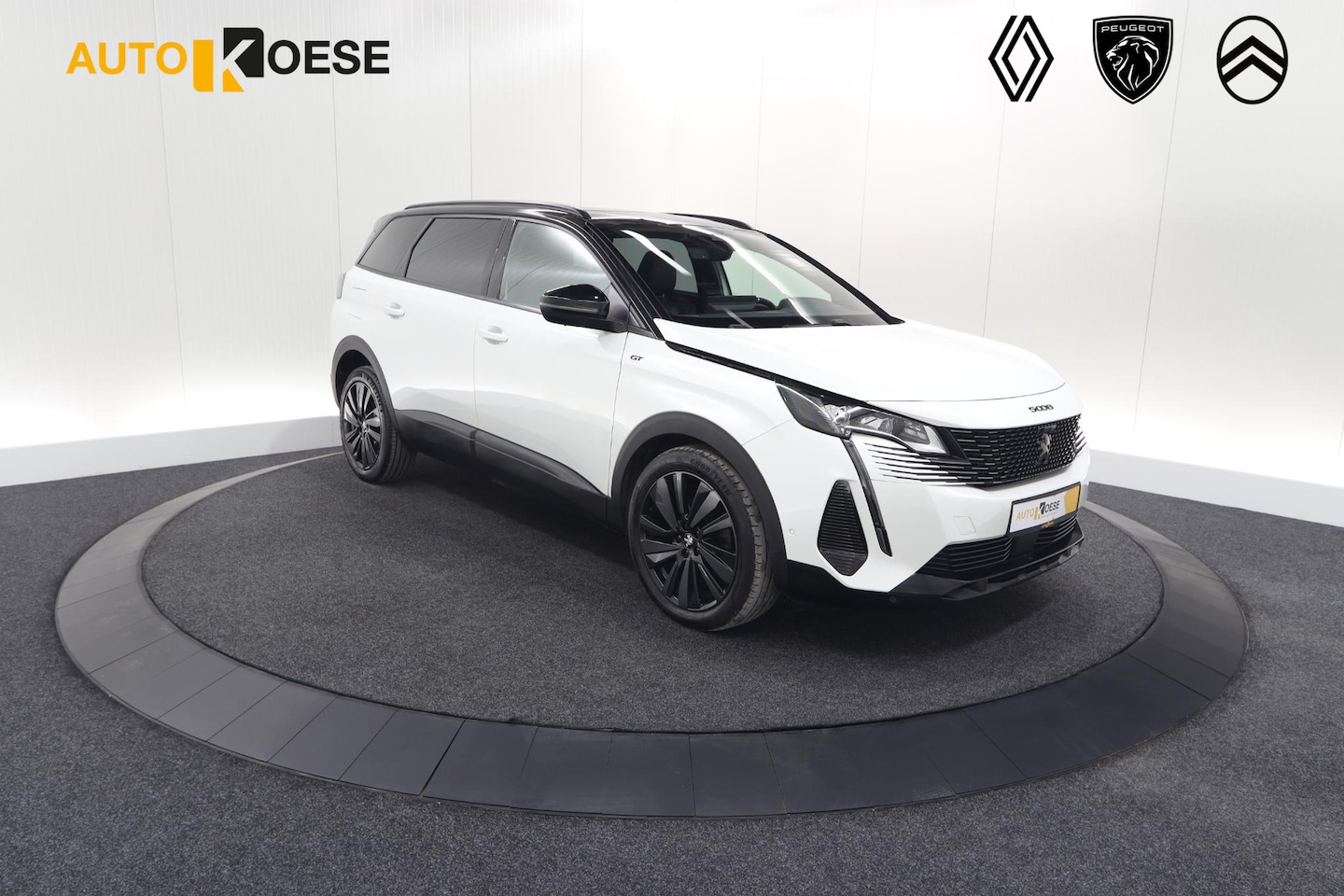 Peugeot 5008 - PureTech 130 EAT8 GT Black Pack | Panoramadak | 360 Camera | FOCAL® | Adaptieve Cruise Con - AutoWereld.nl