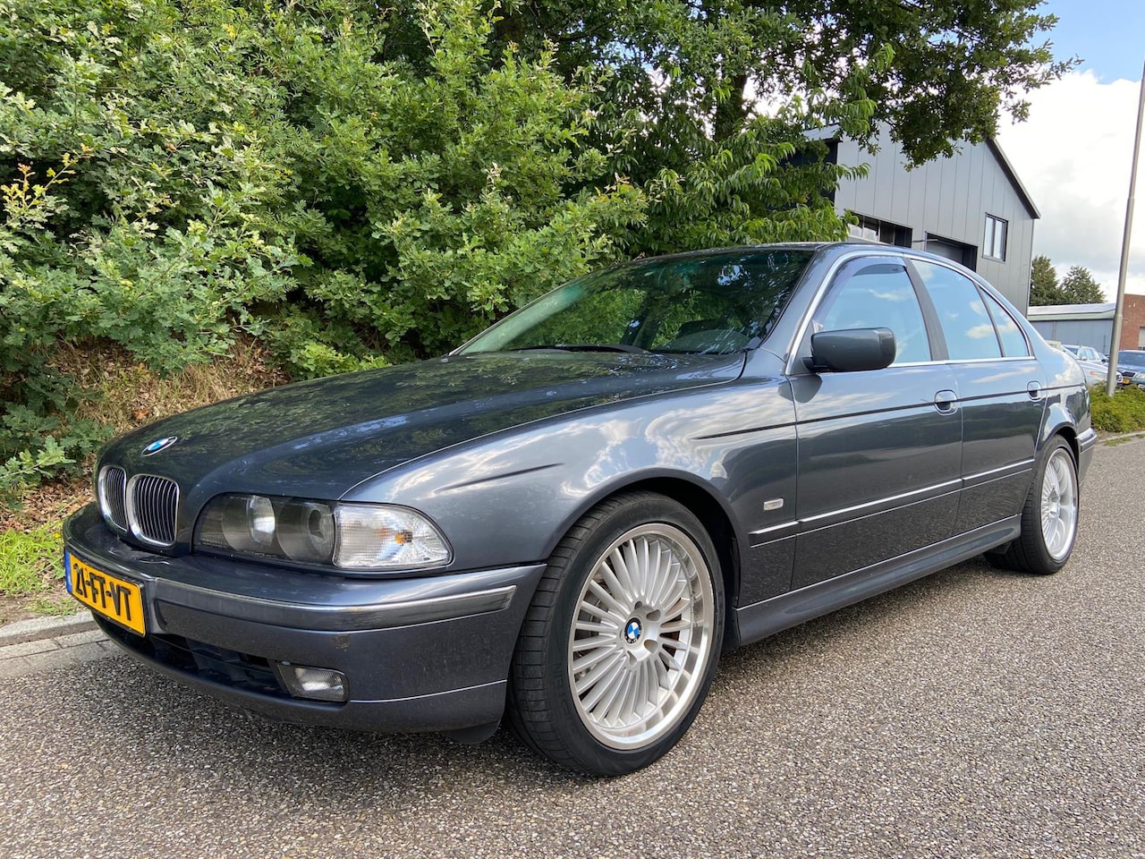 BMW 5-serie - 528i Executive Automaat, BJ`2000, Zeer mooi! - AutoWereld.nl