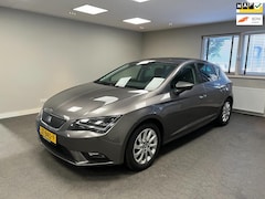 SEAT Leon - 1.0 EcoTSI Style Connect PDC/FUL LINK/CLIMATE