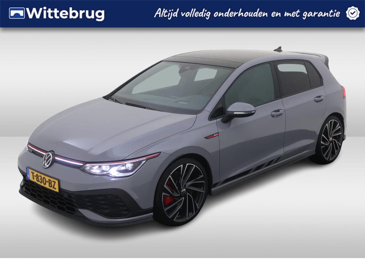 Volkswagen Golf - 2.0 TSI GTI Clubsport / AUTOMAAT/ 300 PK/ PANO/ HARMAN KARDON/ CAMERA/ PARK. SENSOREN/ LED - AutoWereld.nl