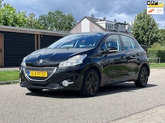 Peugeot 208 - 1.2 VTi Envy 5DR*Navigatie*Cruise*Distributie VV*Clima*Parkeersensoren*2e eigenaar