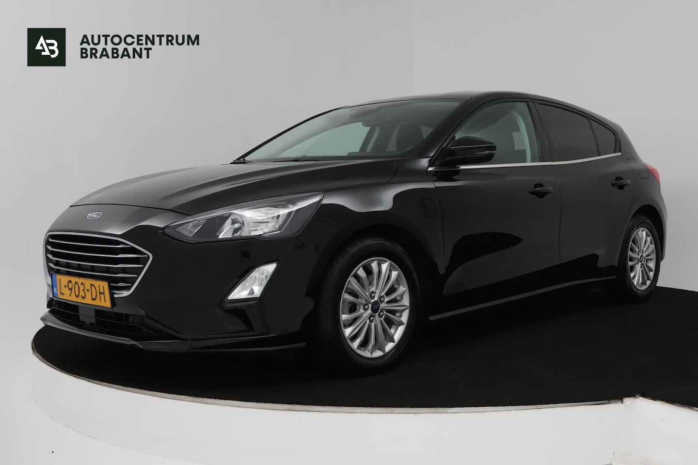 Ford Focus - 1.0 EcoBoost Titanium X Business (PARKEERSENSOREN, ACHTERUITRIJCAMERA, CRUISE CONTROL, NAV - AutoWereld.nl