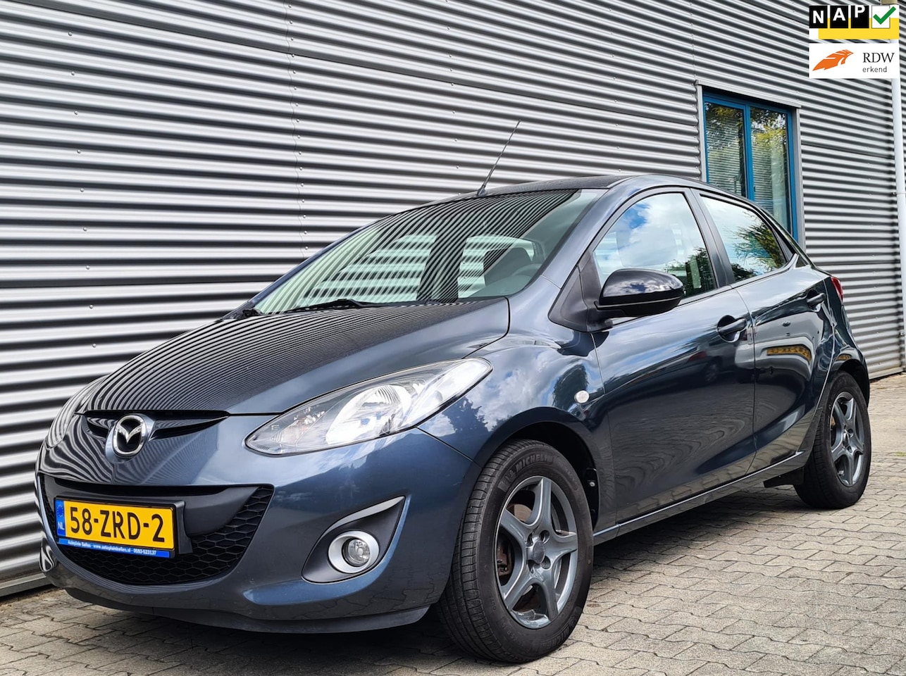 Mazda 2 - 1.3 Cool BI-FUEL 5drs 02-2013 Grijs Parelmoer LPG G3!! - AutoWereld.nl