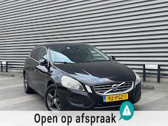 Volvo V60 - 1.6 T4 180PK Momentum (bj 2011) AUTOMAAT|LMV|NAV|