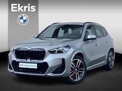 BMW X1 - xDrive25e M-Sportpakket | Panoramadak |Elektr. verst. voorstoelen | Getint Glas