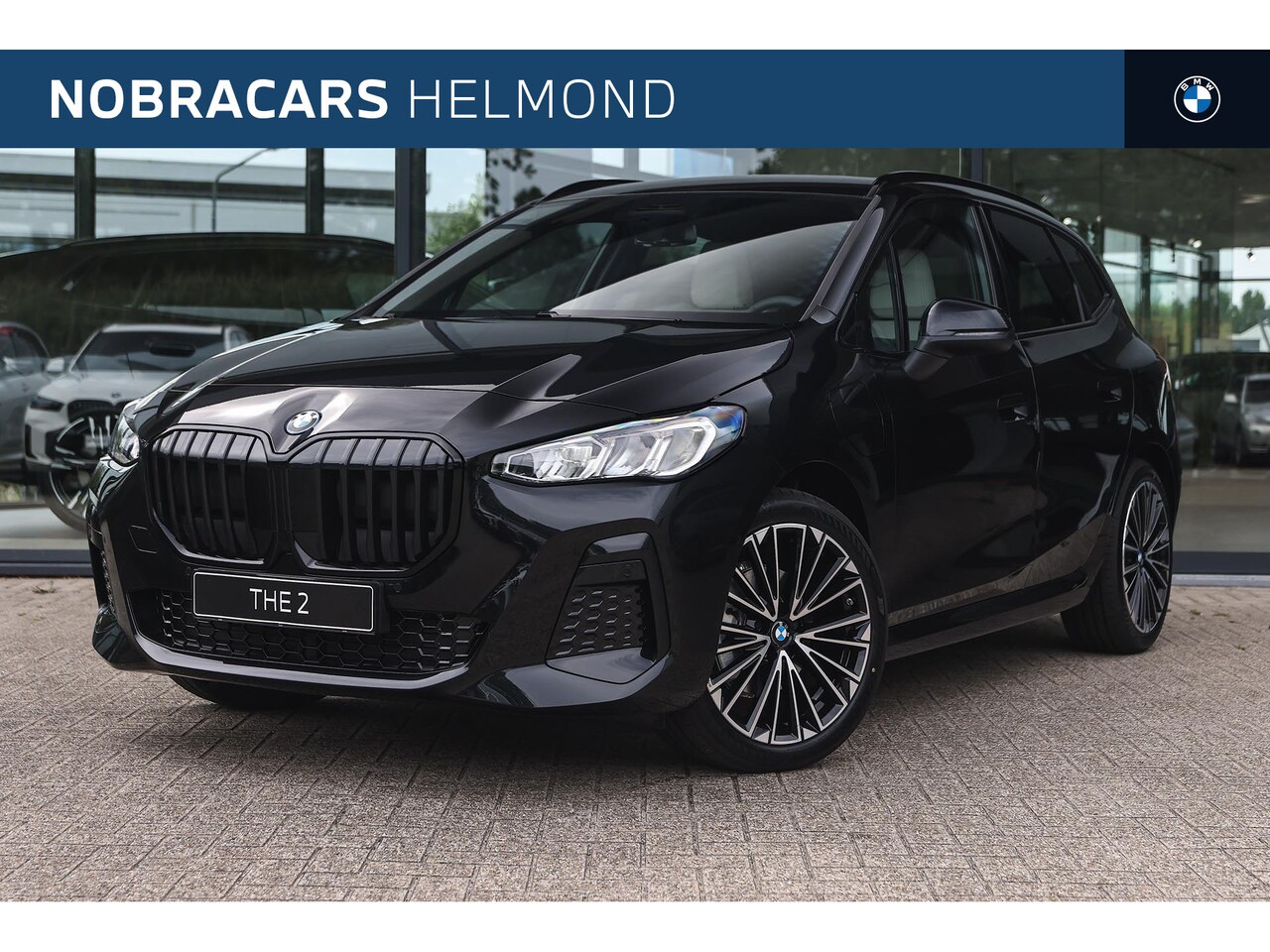 BMW 2-serie Active Tourer - 225e xDrive M Sport Automaat / Sportstoelen / Achteruitrijcamera / Stuurverwarming / M Ada - AutoWereld.nl