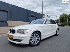 BMW 1-serie - 116i EffDyn. Ed. Business Line Ultimate Edition