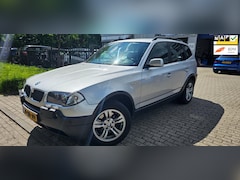 BMW X3 - 3.0i Executive YOUNGTIMER