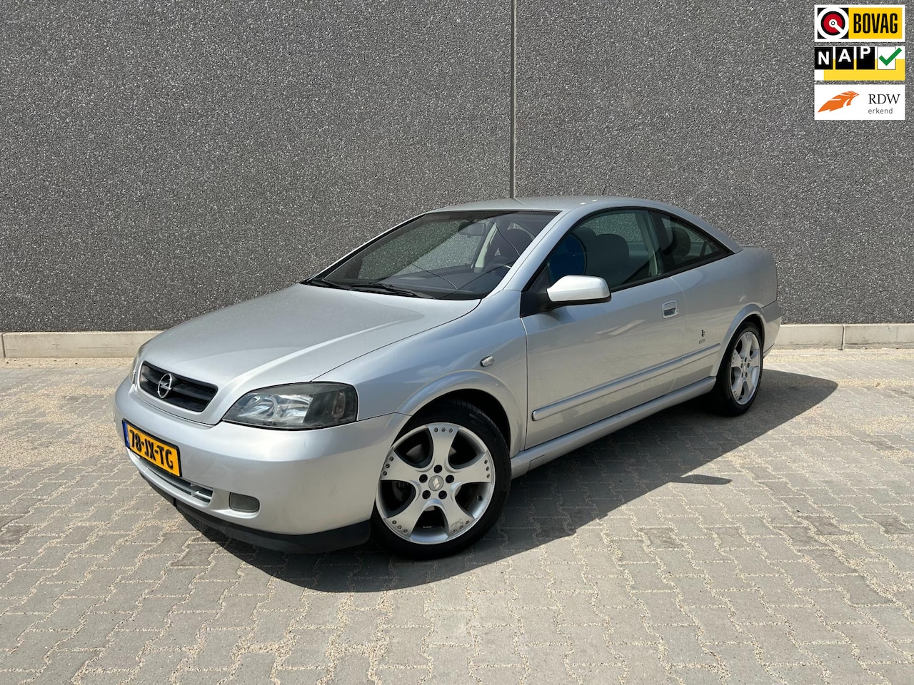 Opel Astra Coupé - BERTONE 1.8-16V | YOUNGTIMER | 17" IRMSCHER VELGEN | AIRCO | APK T/M 27-9-2026 | AFLEVERBE - AutoWereld.nl