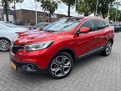 Renault Kadjar - 1.2 TCe Intens/navi/camera/trekhaak/boeken/clima/cruisecontrol