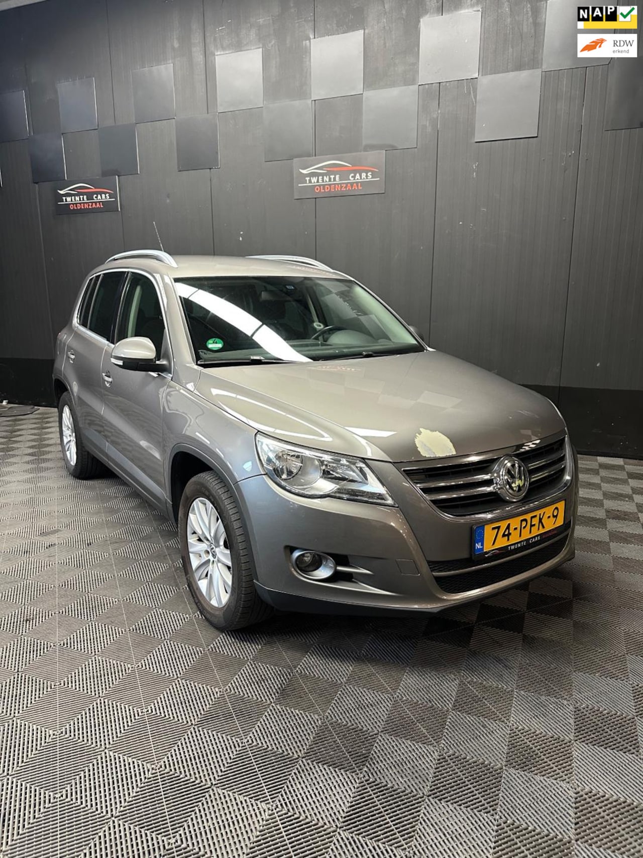 Volkswagen Tiguan - 1.4 TSI Sport&Style | Clima | Cruise | Nieuwe APK | - AutoWereld.nl