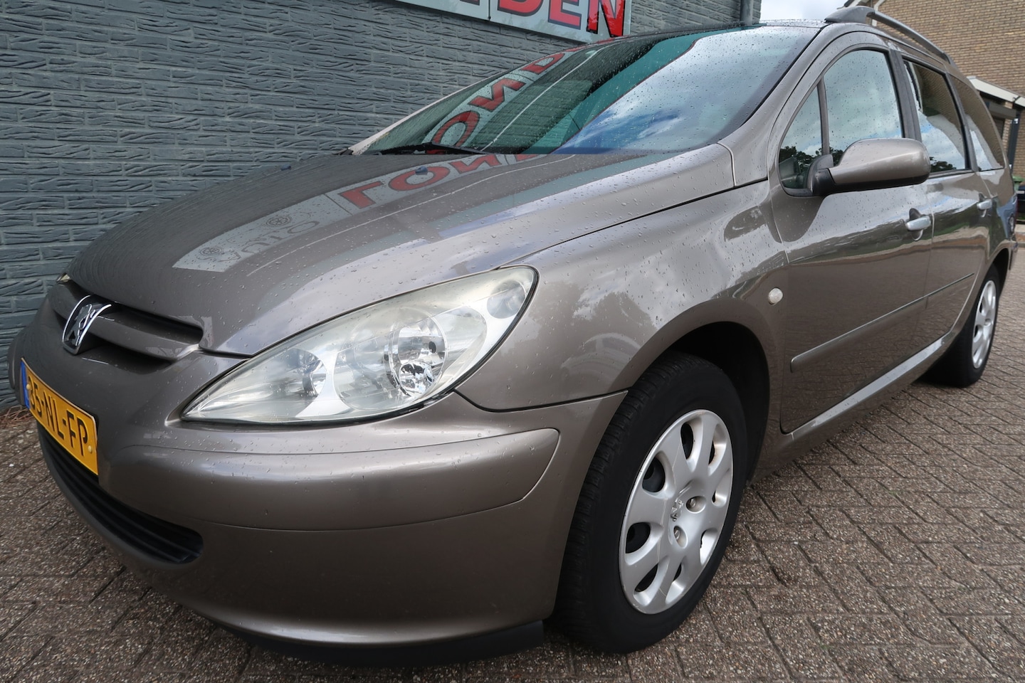 Peugeot 307 SW - 1.6 16V Pack Inruiler - AutoWereld.nl
