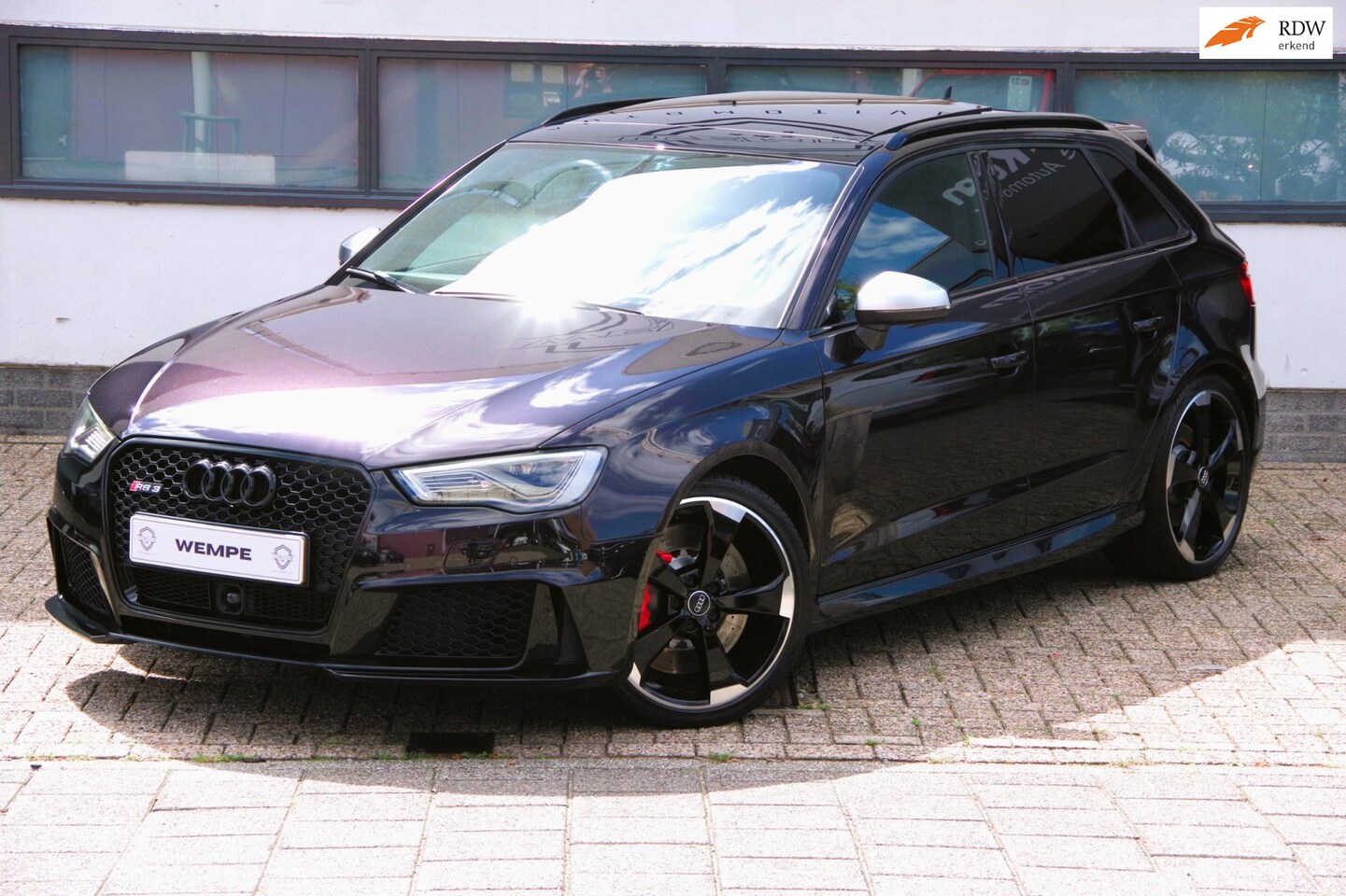 Audi RS3 - Sportback 2.5 TFSI quattro Pro Line Plus /Pano/B&O/Schaalstoelen/ - AutoWereld.nl