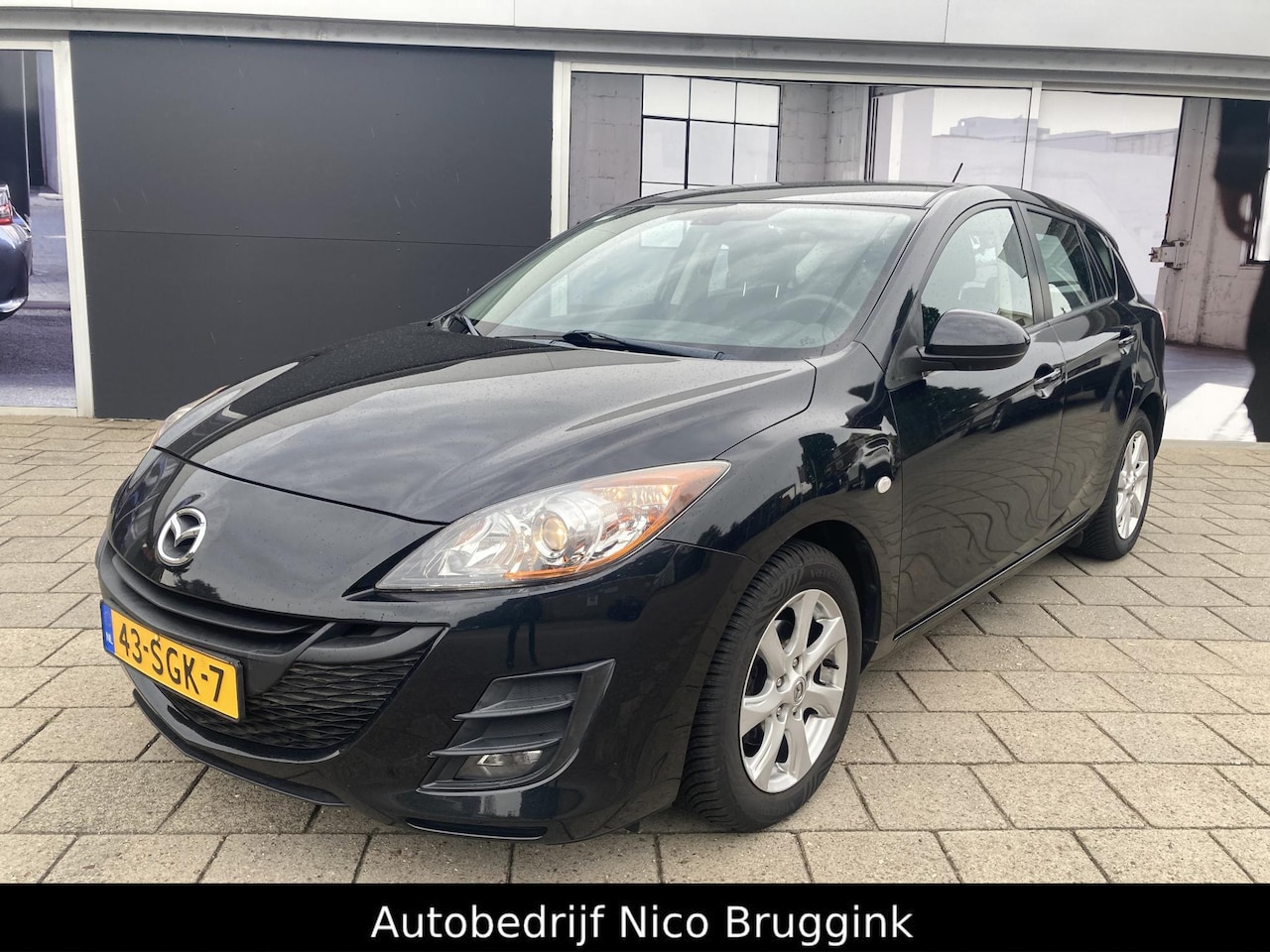 Mazda 3 - HB 5 drs 1.6 Limited Pro *Trekhaak* *Dealeronderhouden* *All-in prijs* - AutoWereld.nl