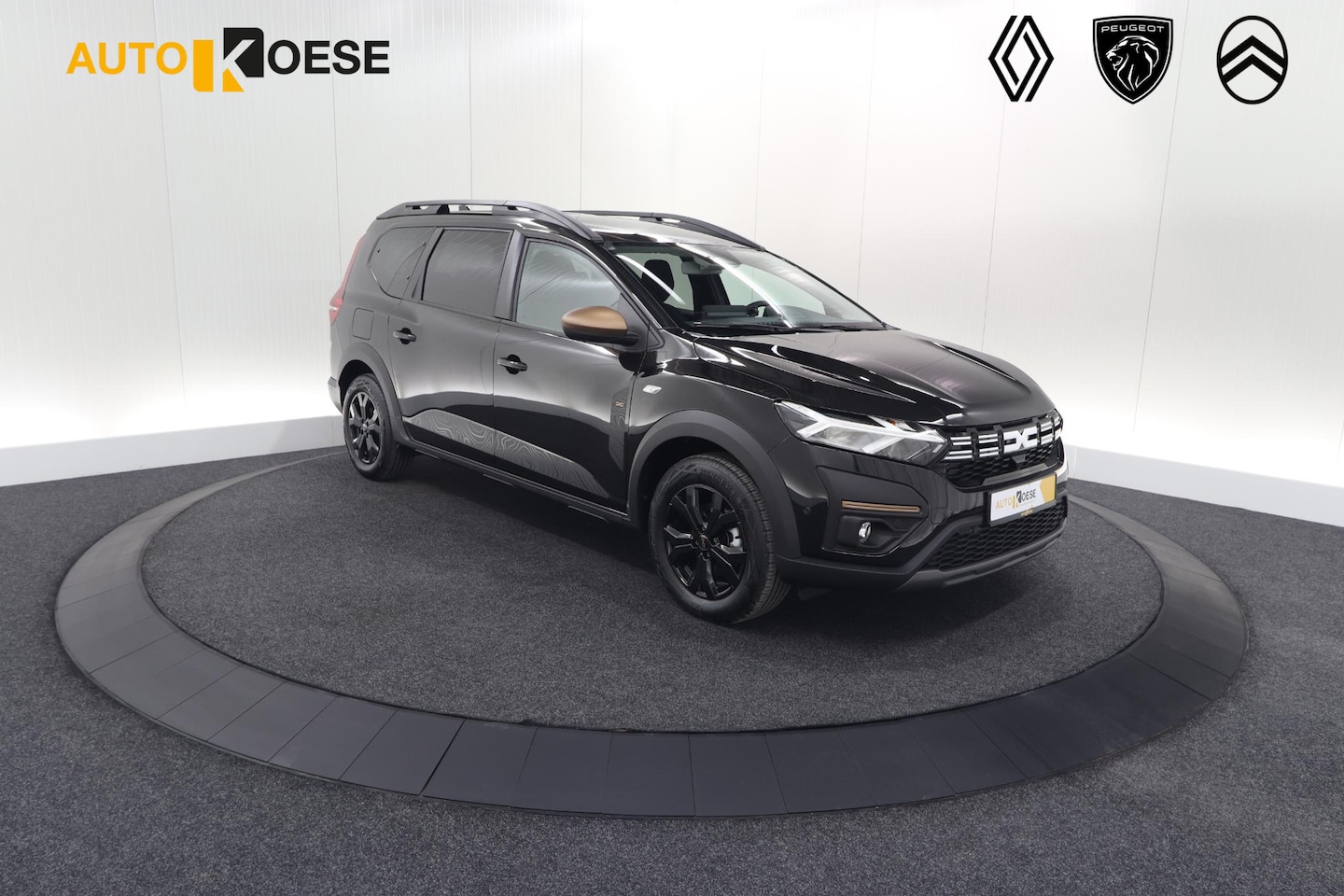 Dacia Jogger - 1.6 Hybrid 140 Extreme | 7 Zitplaatsen | Camera | Dodehoekdetectie | Apple Carplay - AutoWereld.nl