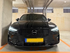 Volvo S60 - 2.0 T4 R-Design Stoelverwarming, Volledig leer, Herman Kardon, Carplay, Topstaat!