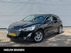 Ford Focus - 1.0 EcoBoost Titanium Business // Camera - Navi. - Winter Pack (Voorruit- en stoelverwarmi