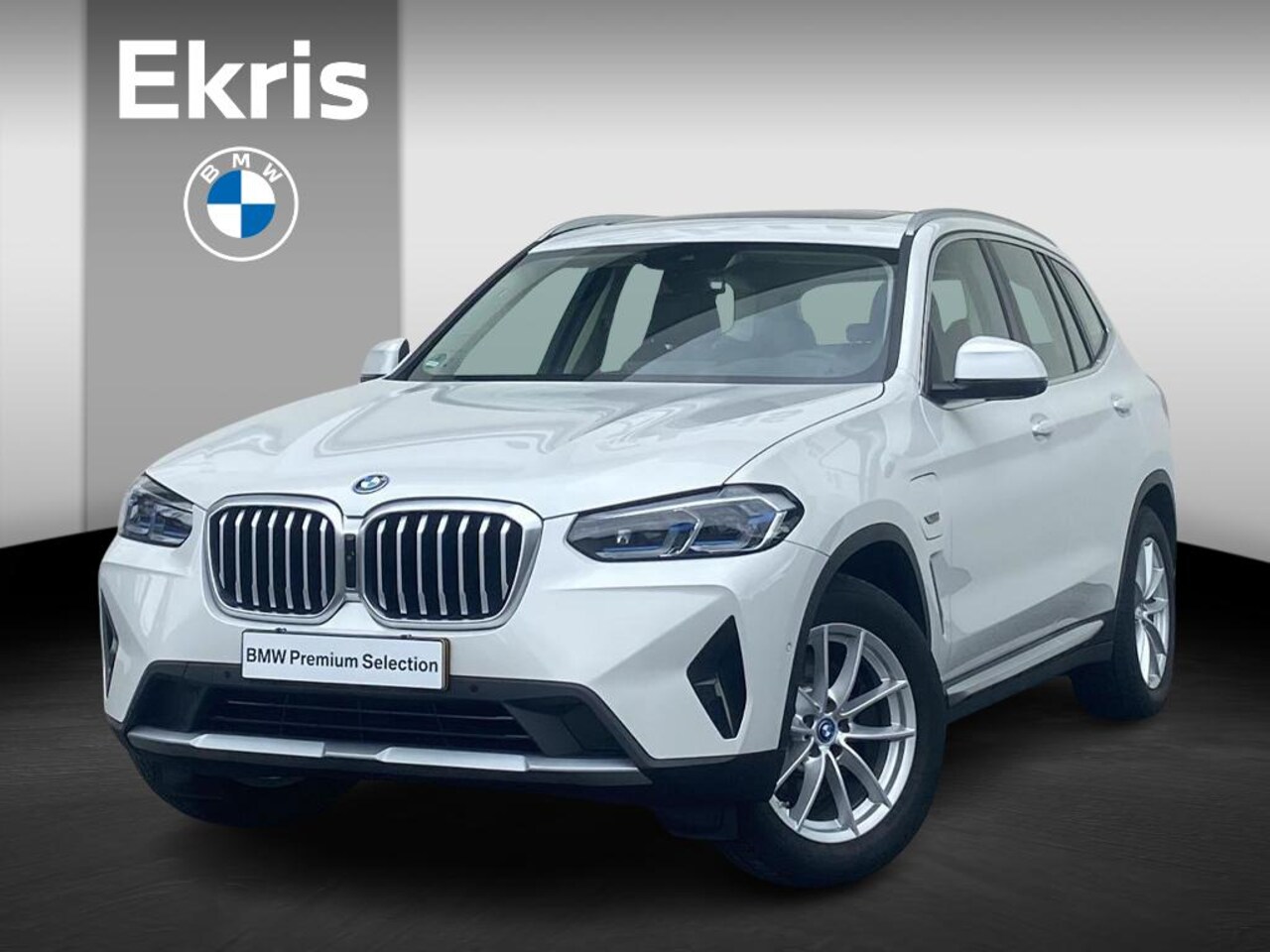 BMW X3 - xDrive30e High Executive Laserlight | Sportstoelen | Head Up | Panoramadak - AutoWereld.nl
