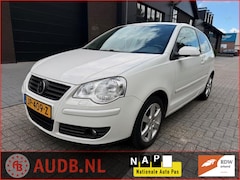 Volkswagen Polo - 1.2-12V Trendline | SPORT VLG.|AIRCO| CRUISE CONTR.|