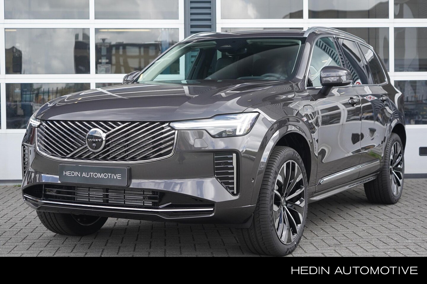 Volvo XC90 - 2.0 T8 Recharge AWD Ultra Bright Bowers & Wilkins Audio | Luchtvering | Trekhaak | Stoelma - AutoWereld.nl