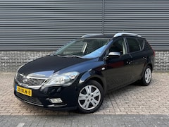 Kia Cee'd - 1.4 CVVT Seven Business Airco DAB+ Cruise Trekhaak