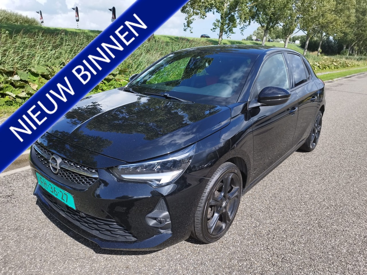 Opel Corsa - 1.2 GS Line ** 49.525 KM ** 5 DRS ** Carplay ** 17 inch ** NAVI ** 100 PK ** 6 BAK ** - AutoWereld.nl