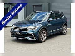 Volkswagen Tiguan - 1.4 TSI eHybrid R-Line 245pk PANO LEER IQ LIGHT TREKHAAK VOL