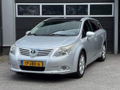 Toyota Avensis Wagon - 1.8 VVTi Panoramic Business Special Trekhaak, Keyless, Navi, Cruise, Climate Control, NAP