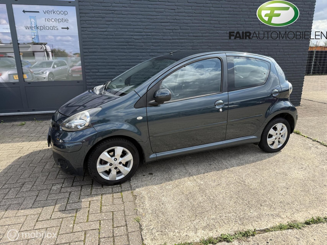 Toyota Aygo - 1.0-12V Cool 1.0-12V Cool - AutoWereld.nl
