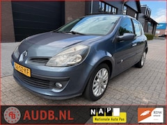 Renault Clio - 1.4-16V Dynamique Luxe|5 DEURS| SPORT VLG.|PANO|CLIMA|