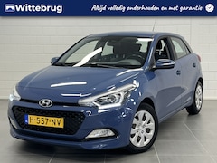 Hyundai i20 - 1.2 HP i-Motion BLUETOOTH | CRUISE CONTROL | PARKEERSENSOREN