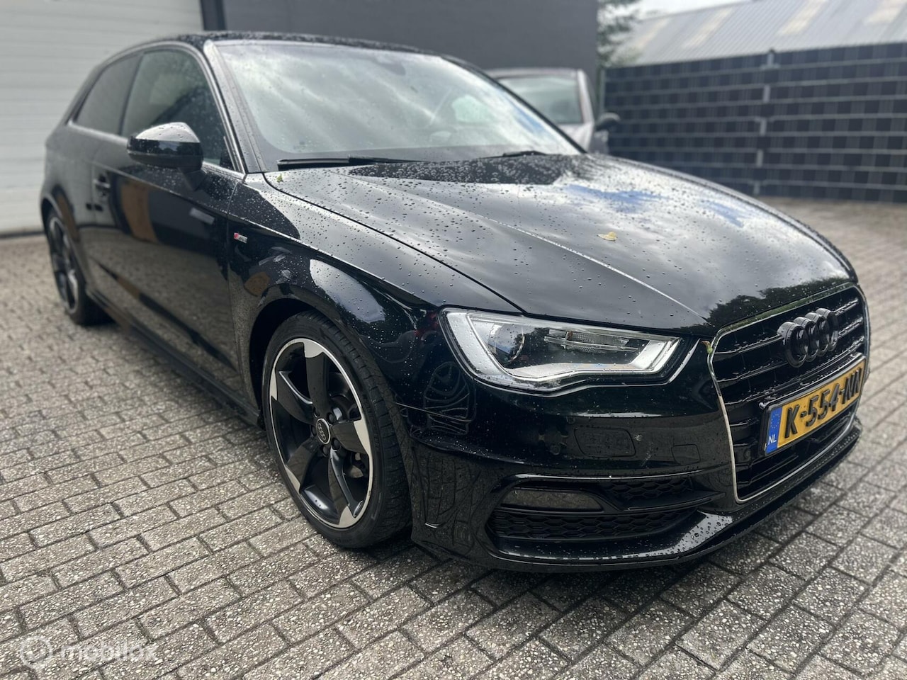 Audi A3 - 1.4 TFSI CoD Ambiente Pro Line plus AUTOMAAT - AutoWereld.nl