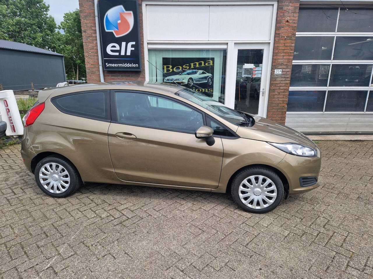 Ford Fiesta - 1.0i "Style" Airco - Navi - USB - Apk 16-05-2026 !! - AutoWereld.nl