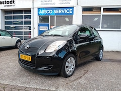 Toyota Yaris - 1.3 VVTi Sol