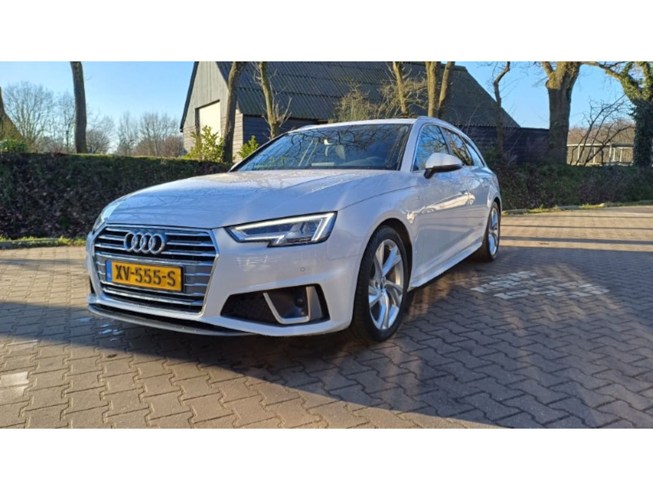 Audi A4 Avant - 35 TFSI Sport S line edition 35 TFSI Sport S line edition - AutoWereld.nl