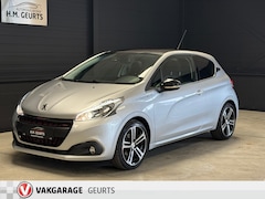 Peugeot 208 - 1.2 GT-line Leder Navi Camera Pano Xenon Cruise Super Uitgevoerd
