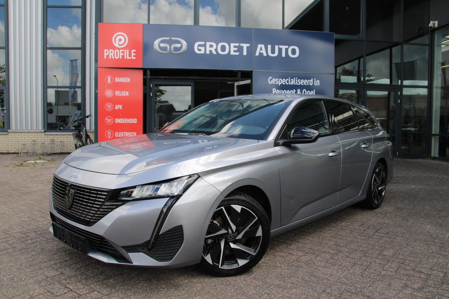 Peugeot 308 - 1.2 PureTech 130pk Allure Pack Business Automaat Airco Navi Carplay Camera PDC V+A - AutoWereld.nl