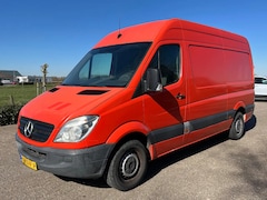 Mercedes-Benz Sprinter - 211 CDI L2H2 366 DC