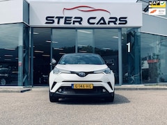 Toyota C-HR - 1.8 Hybrid Bi-Tone Plus, Leer, Dodehoek Sensoren, Stoelverwarming, Navi