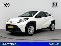 Toyota Aygo X - 1.0 VVT-i MT Play Luxury | Climate Control | Stoelverwarming | Apple Carplay -/ Android Au