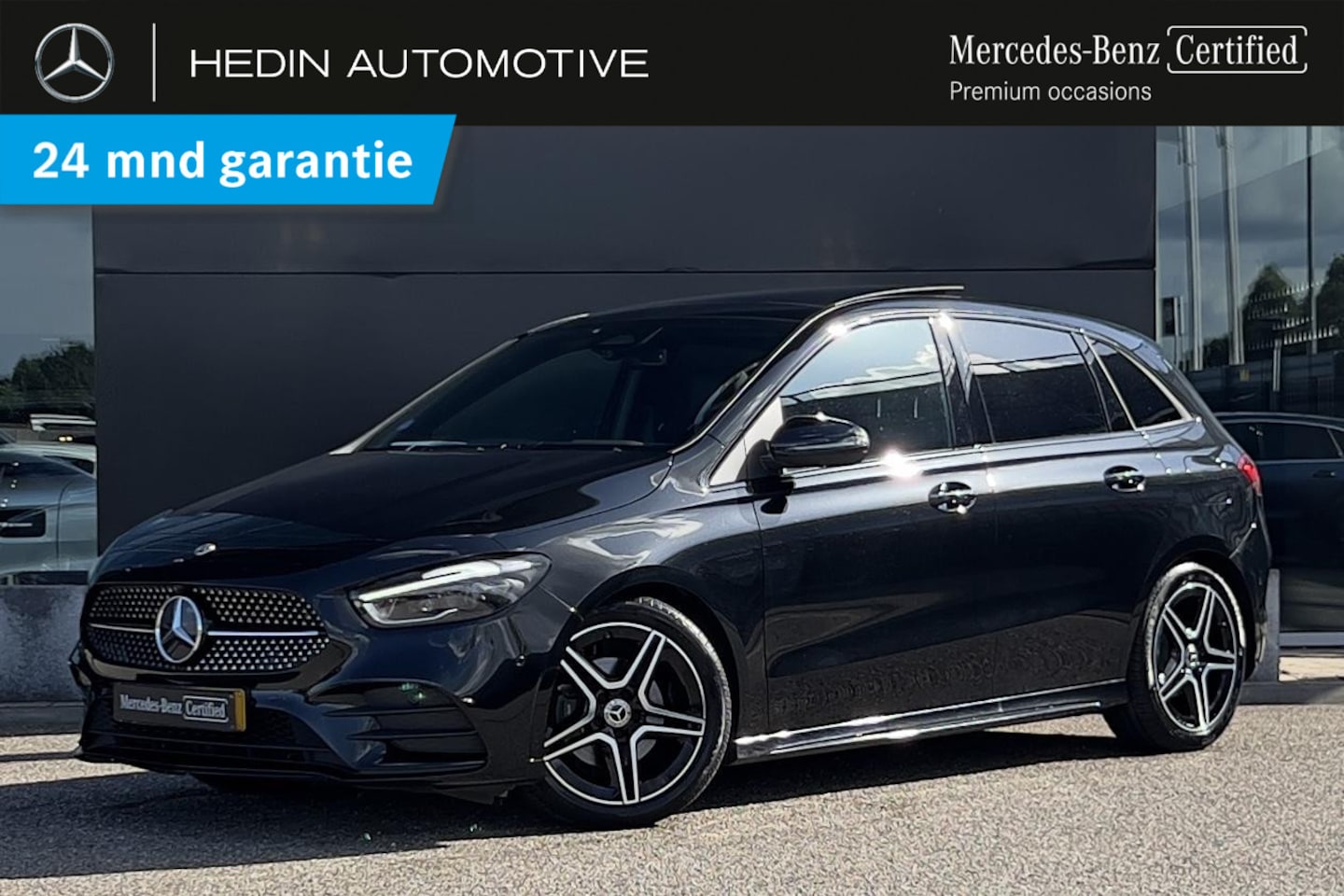 Mercedes-Benz B-klasse - B 180 Automaat AMG Line | Premium Plus Pakket | Nightpakket | Panoramadak | Advanced Sound - AutoWereld.nl
