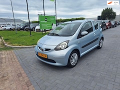 Toyota Aygo - 1.0-12V / 163.806 km / APK december 2025