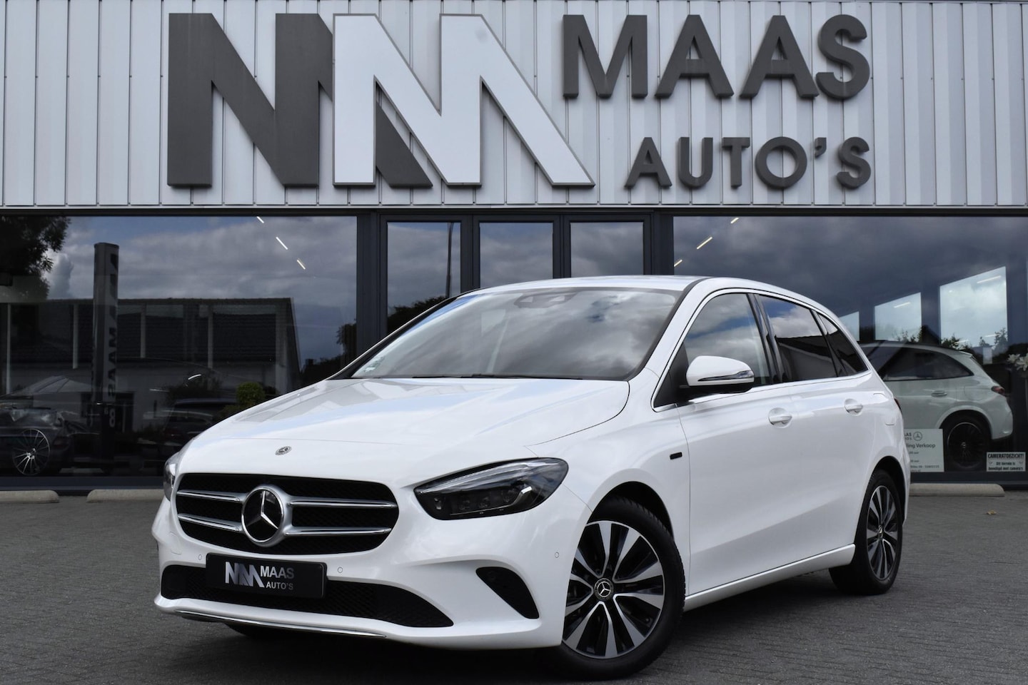 Mercedes-Benz B-klasse - 250 e Progressive 360 Camera Distronic - AutoWereld.nl