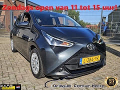 Toyota Aygo - 1.0 VVT-i x-play AUT 1e Eig Camera Carplay Zondag OPEN