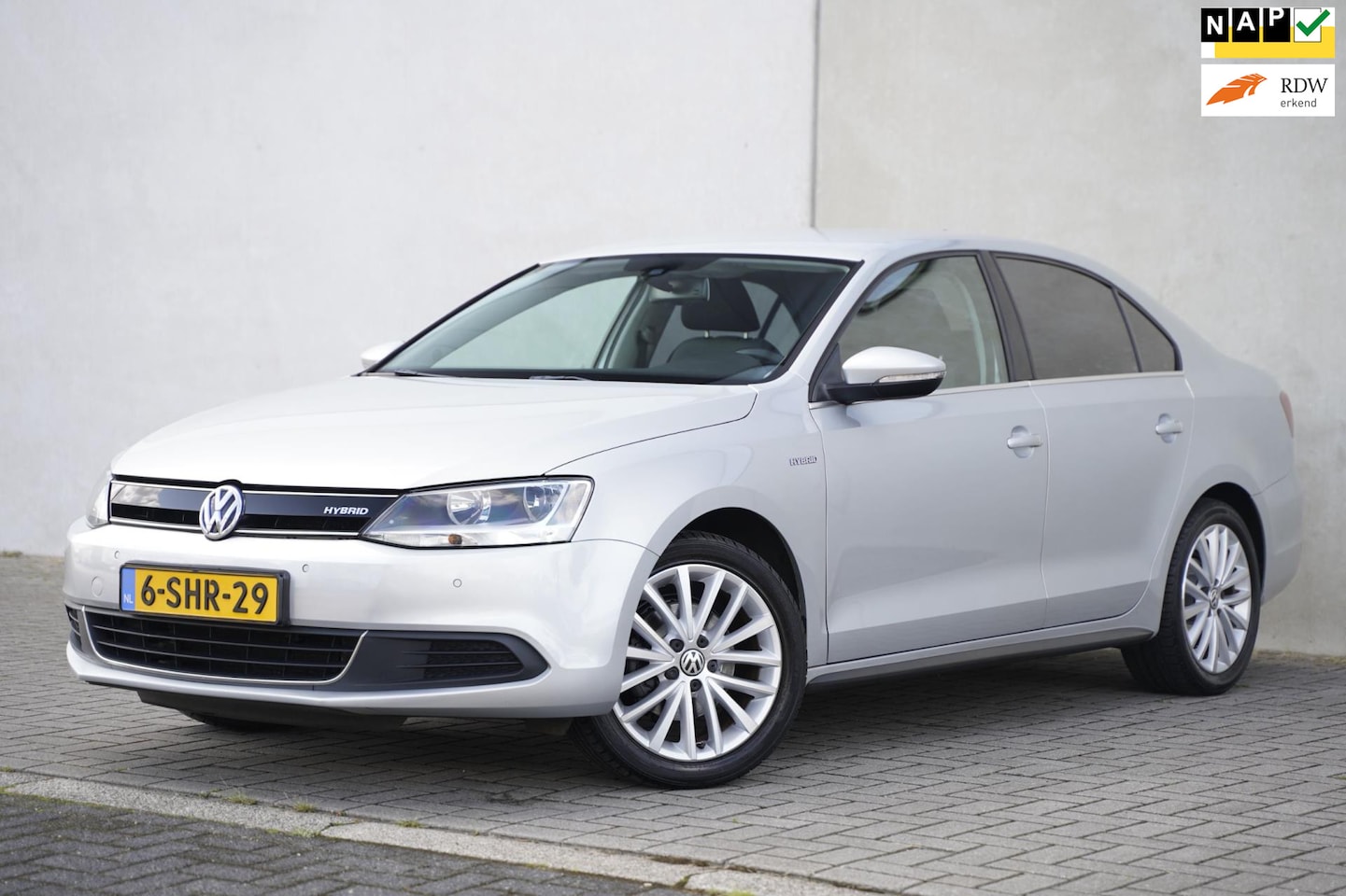 Volkswagen Jetta - 1.4 TSI Hybrid, Navigatie, Cruise Cont. NAP - AutoWereld.nl