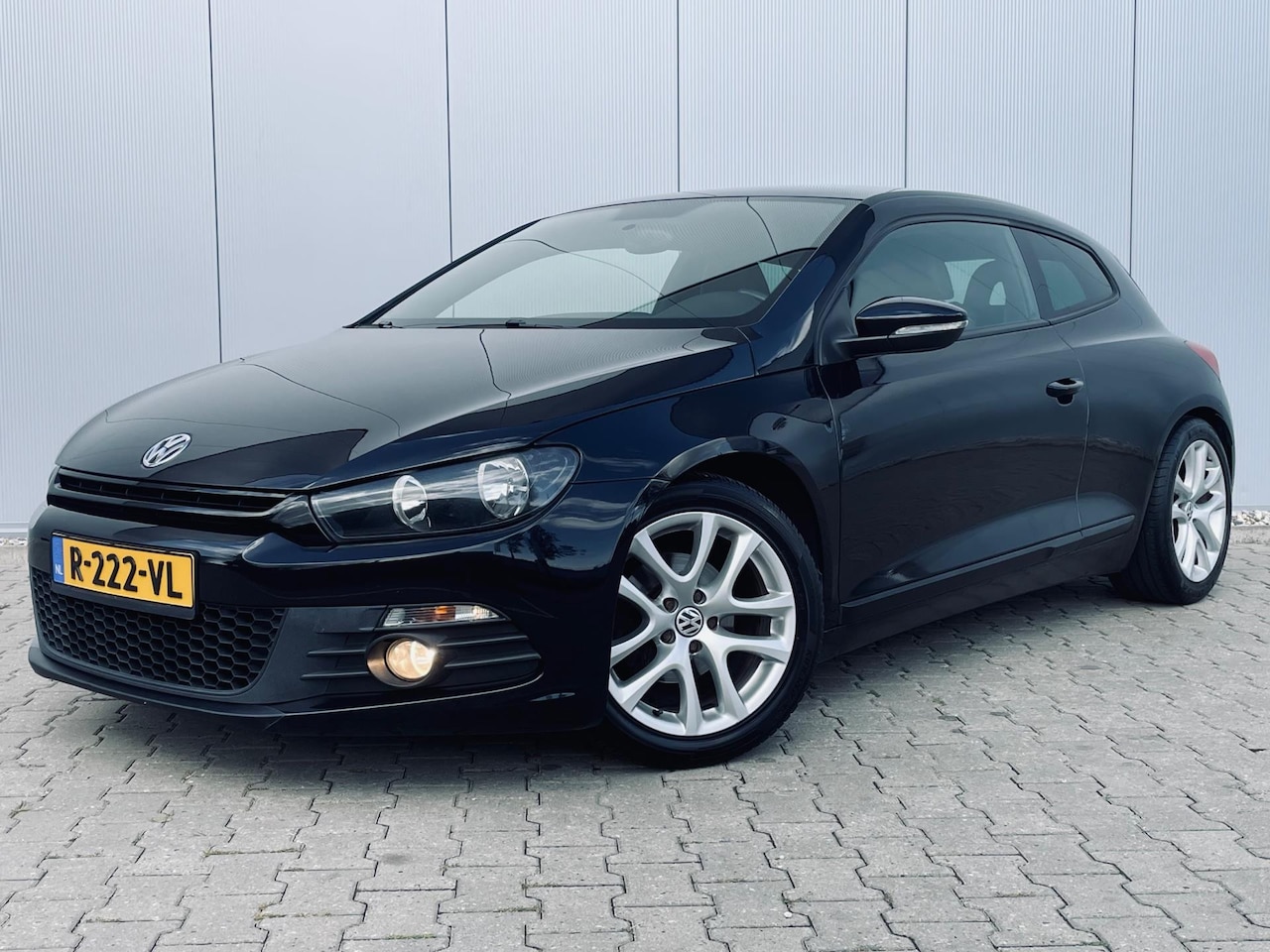 Volkswagen Scirocco - 1.4 TSI Sport, airco, cruise, pdc, izgst! - AutoWereld.nl