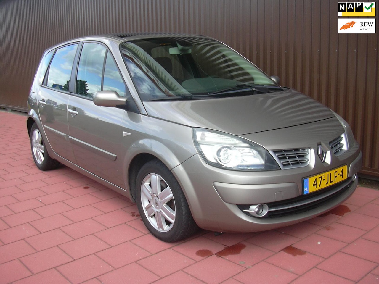 Renault Scénic - 2.0-16V Business Line 2.0-16V Business Line - AutoWereld.nl