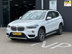 BMW X1 - XDrive20i High Executive/1STE EIG/PANO-DAK/LEDER/NAVI/NL-AUTO NAP