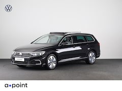 Volkswagen Passat Variant - 1.4 TSI PHEV GTE Style 218 pk Automaat (DSG) | Navigatie | Panoramadak | Parkeersensoren (